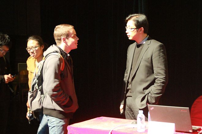 你我的大学，一切皆有可能——尹健教授走进2014级新生转型教育